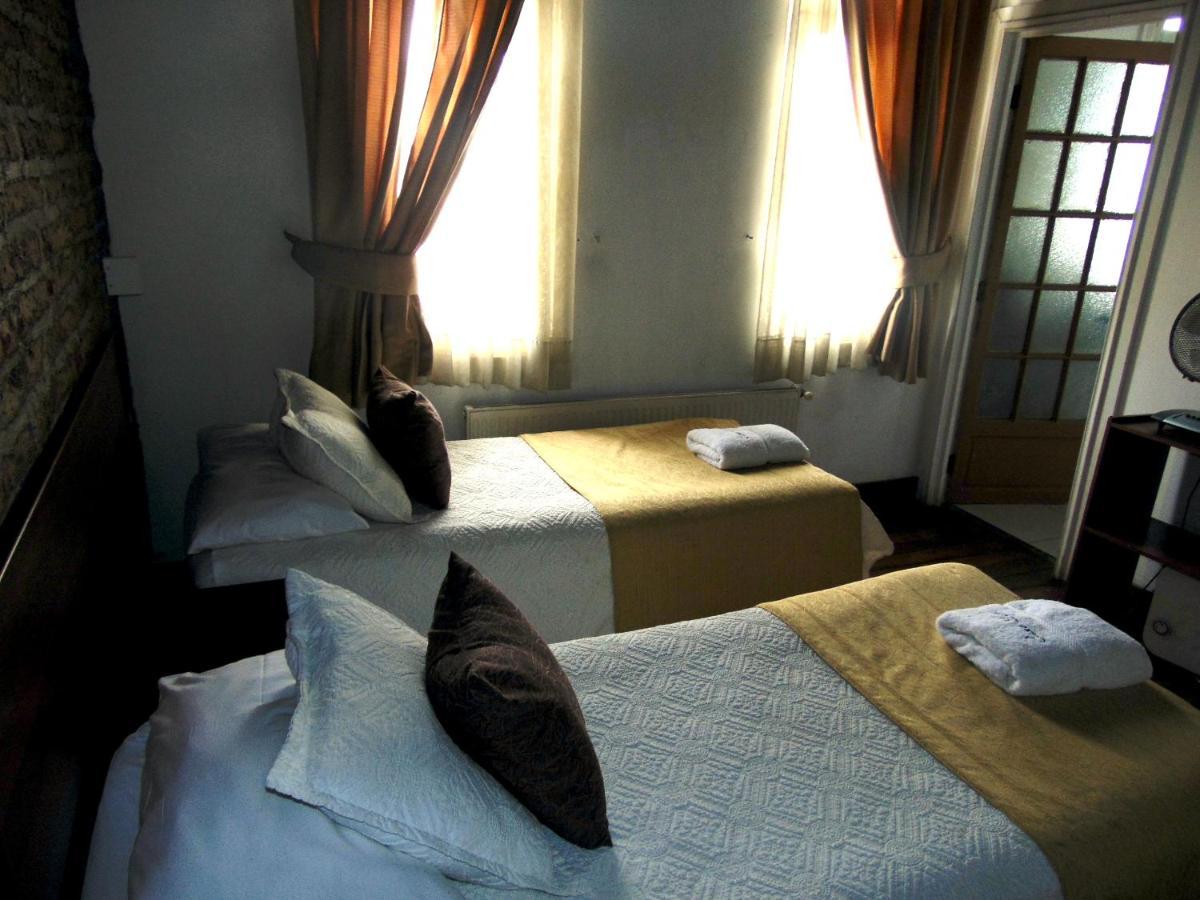 Hotel Casa Lyon ซานติอาโก ภายนอก รูปภาพ