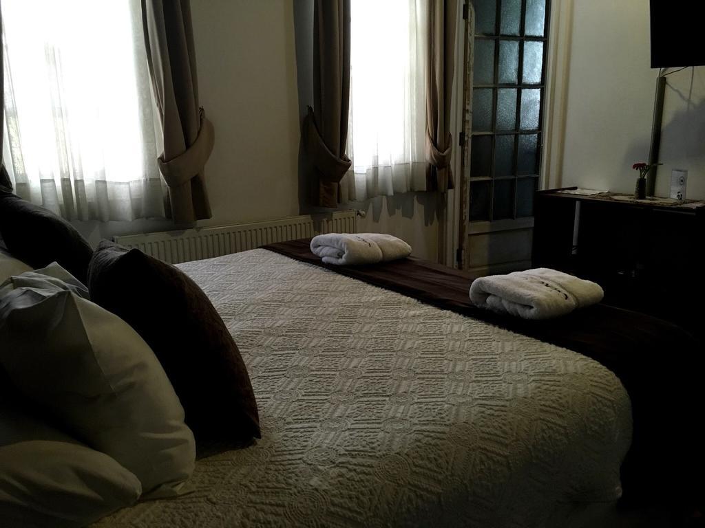 Hotel Casa Lyon ซานติอาโก ภายนอก รูปภาพ