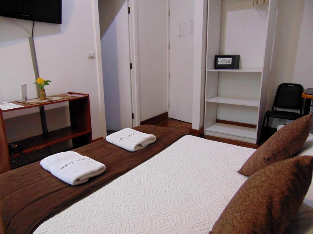 Hotel Casa Lyon ซานติอาโก ภายนอก รูปภาพ