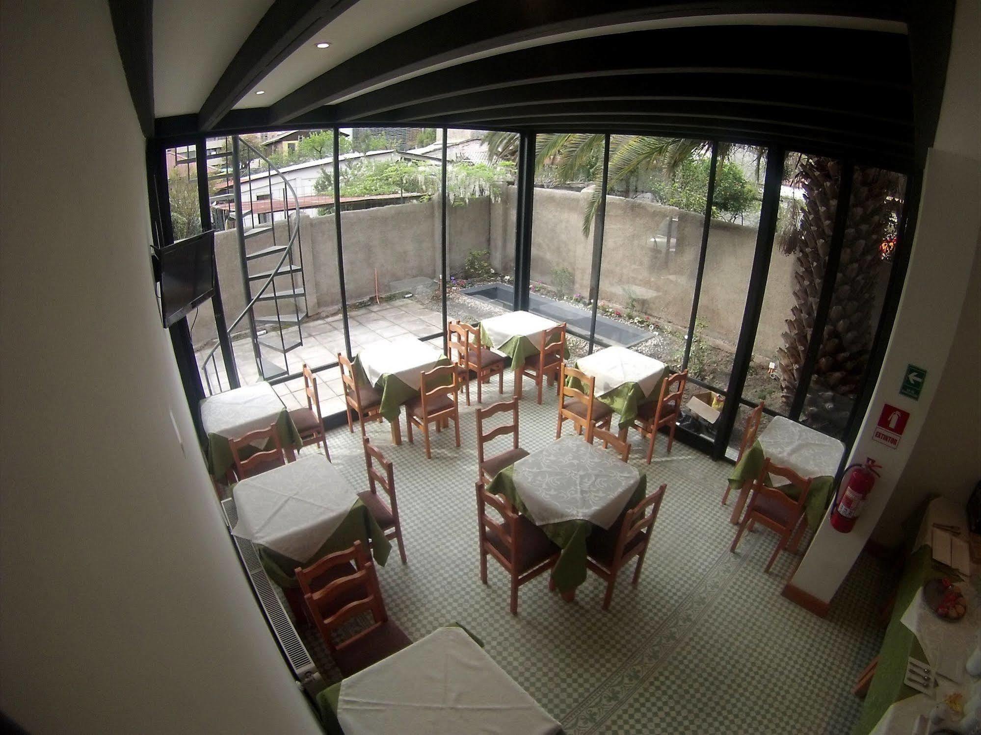 Hotel Casa Lyon ซานติอาโก ภายนอก รูปภาพ