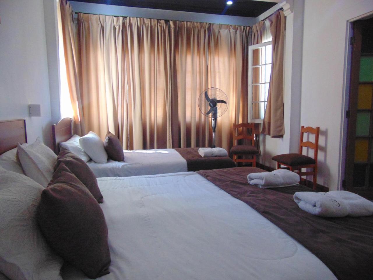 Hotel Casa Lyon ซานติอาโก ภายนอก รูปภาพ